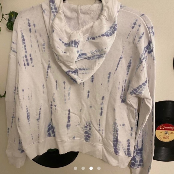 RARE find!! NWT
Rails: Murray trendy tie dye lounge sweater - Picture 2 of 4